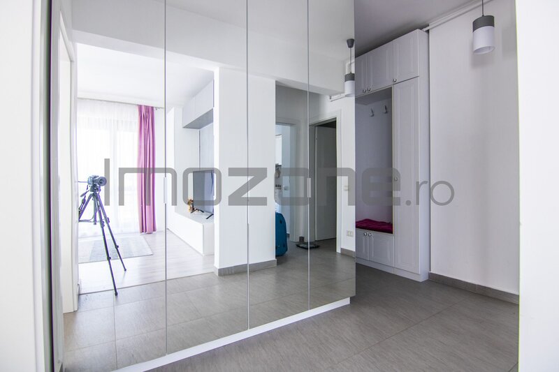 Lujerului, Grand Via, 2 camere, etajul 2, lift, mobilat, utilat, comision 0%.